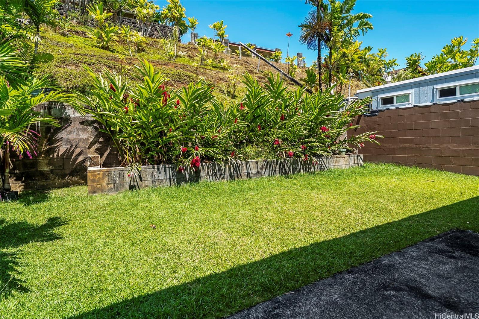 47-535  Alawiki Street Woodridge, Kaneohe home - photo 17 of 22