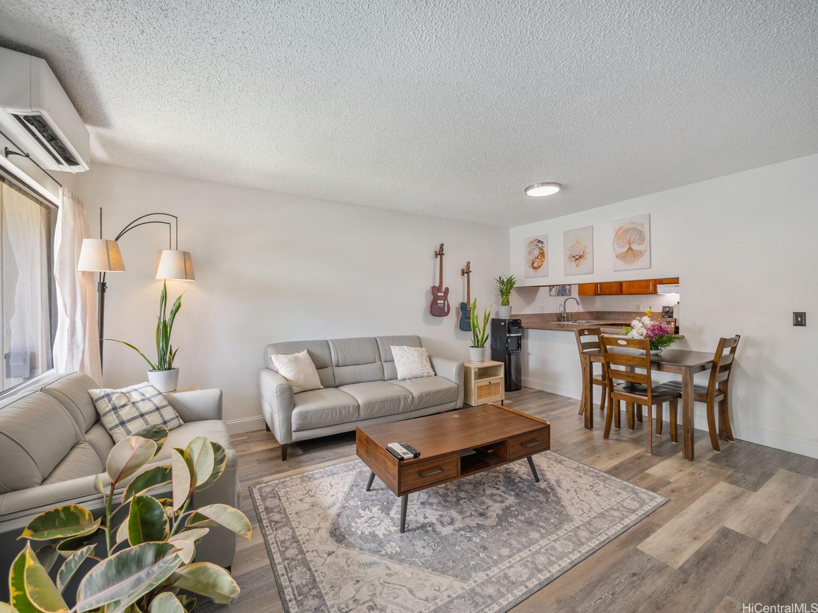 47-541  Alawiki Street Woodridge, Kaneohe home - photo 2 of 24