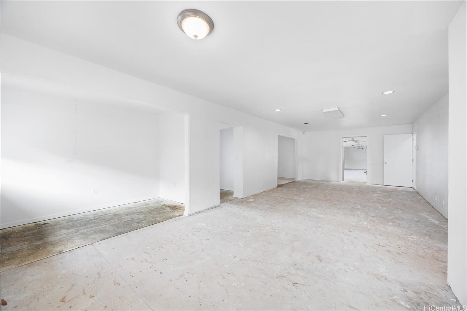 47-544  Hakuhale Street Ahuimanu Area, Kaneohe home - photo 19 of 25