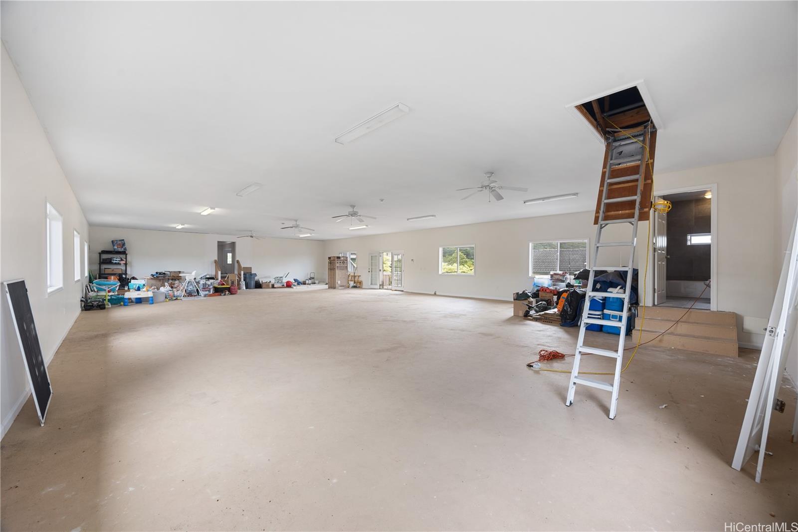 47-544  Hakuhale Street Ahuimanu Area, Kaneohe home - photo 22 of 25