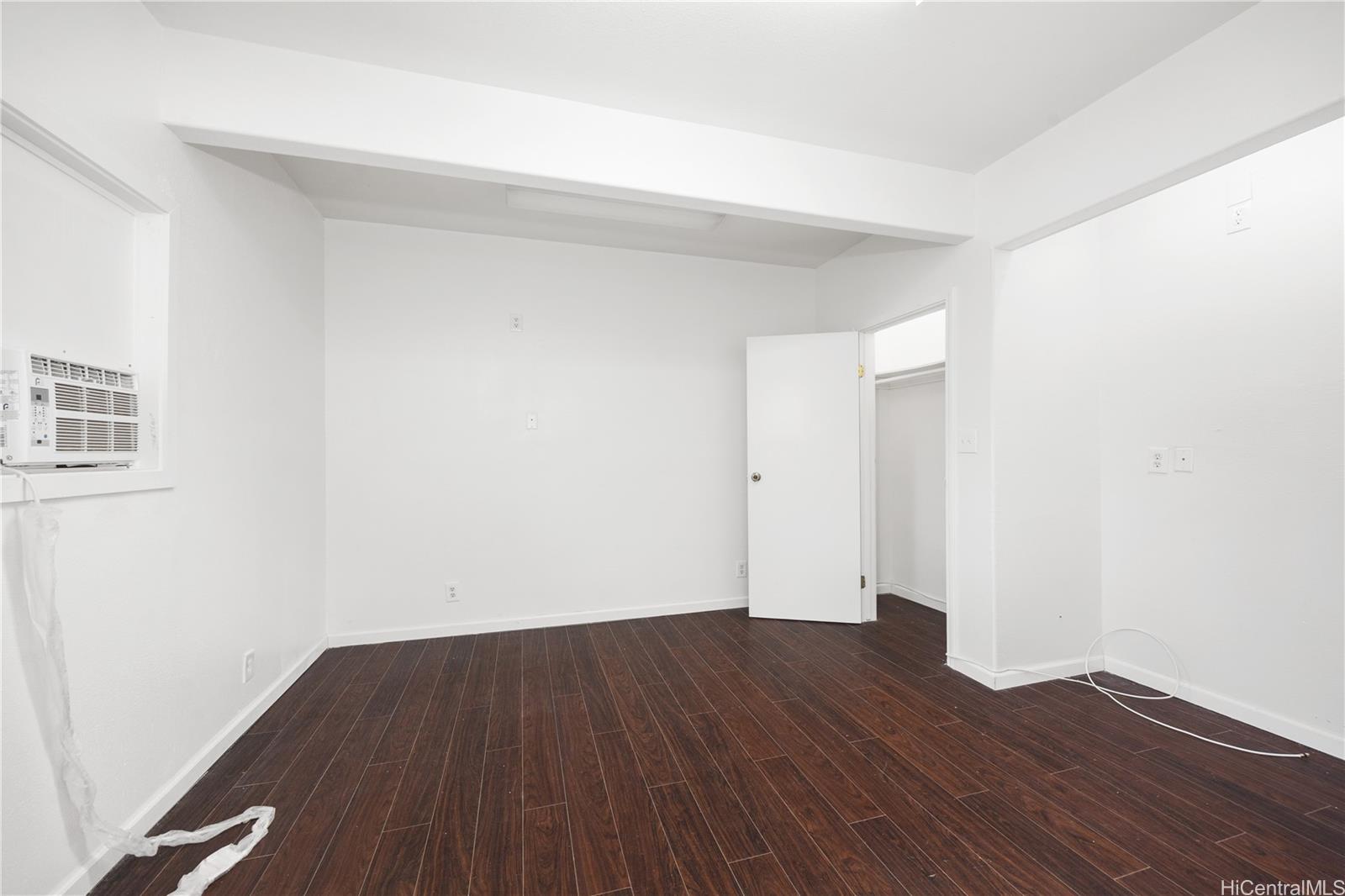 47-544  Hakuhale Street Ahuimanu Area, Kaneohe home - photo 6 of 25