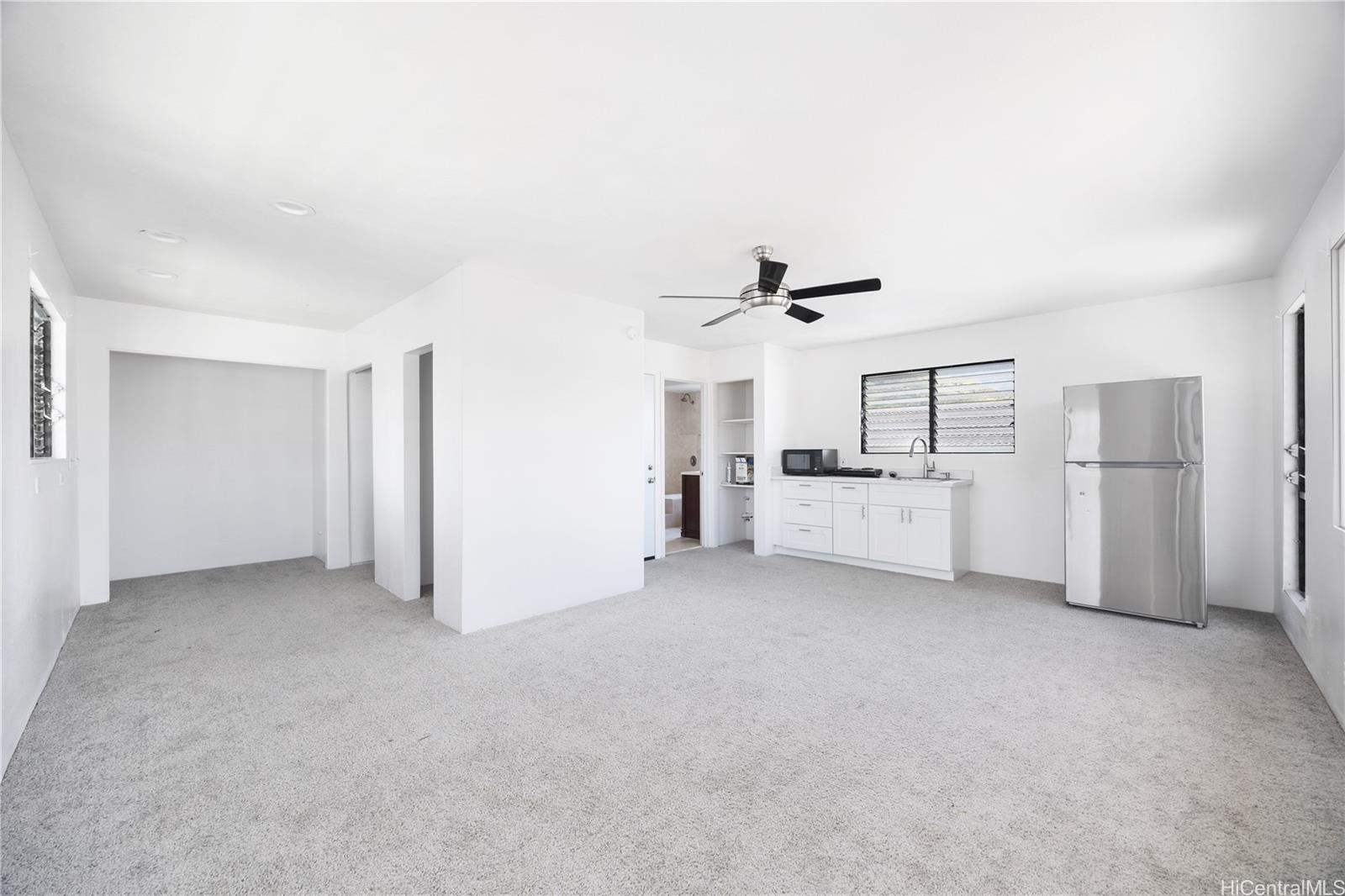 47-544  Hakuhale Street Ahuimanu Area, Kaneohe home - photo 8 of 25