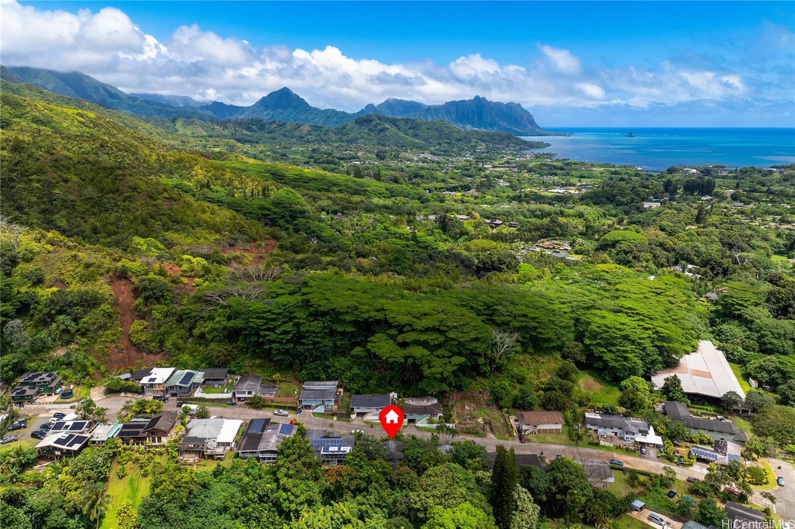 47-545  Nenehiwa Place Ahuimanu Area, Kaneohe home - photo 5 of 8