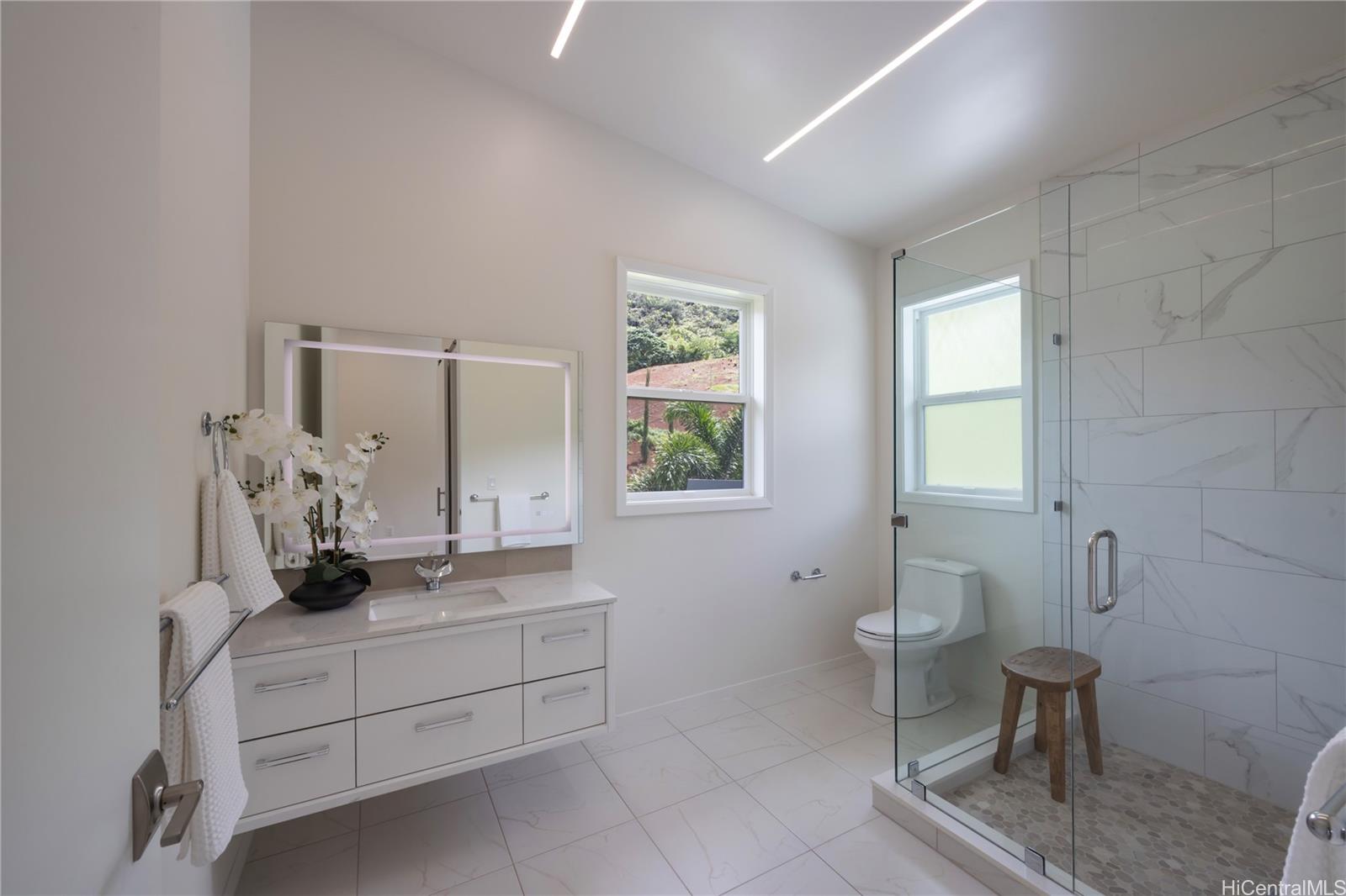 47-546-E  Mapele Place Waihee, Kaneohe home - photo 15 of 25