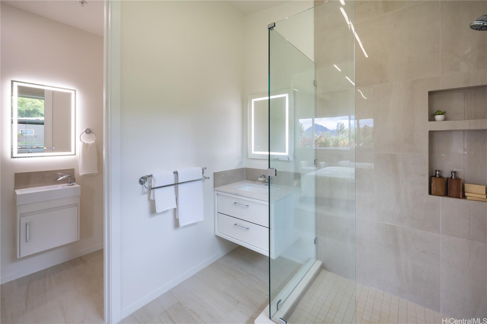 47-546-E  Mapele Place Waihee, Kaneohe home - photo 21 of 25