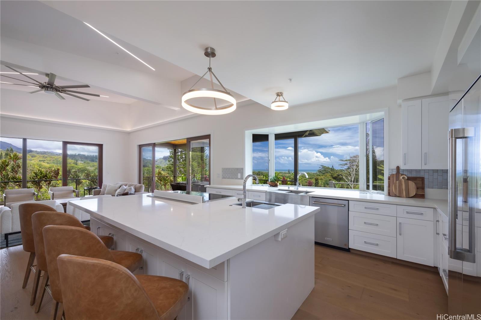 47-546-E  Mapele Place Waihee, Kaneohe home - photo 9 of 25