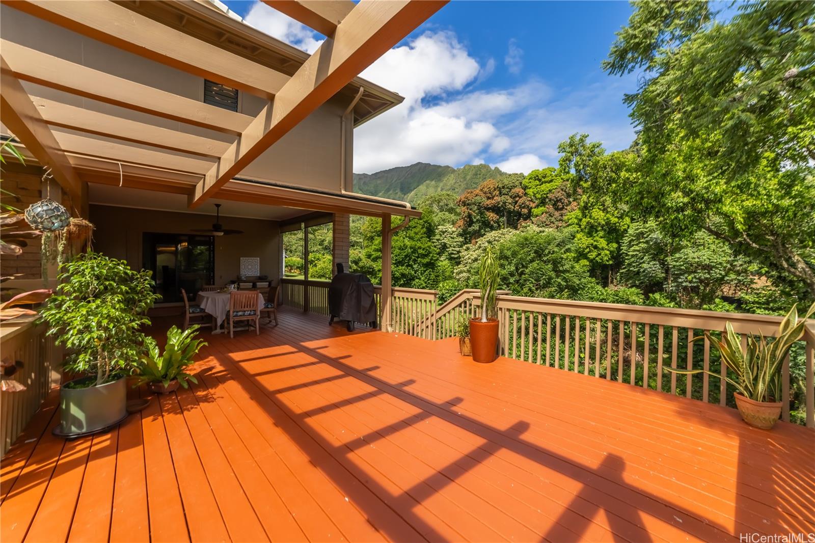 47-571  Hakuhale Street Ahuimanu Area, Kaneohe home - photo 23 of 25