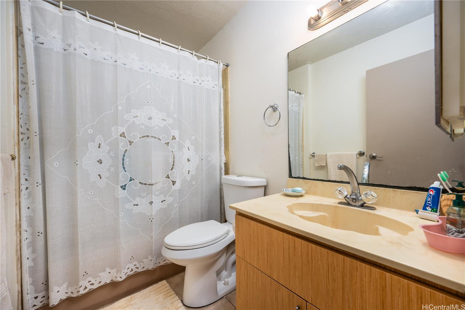 47-579  Nukupuu St Ahuimanu Hills, Kaneohe home - photo 18 of 25