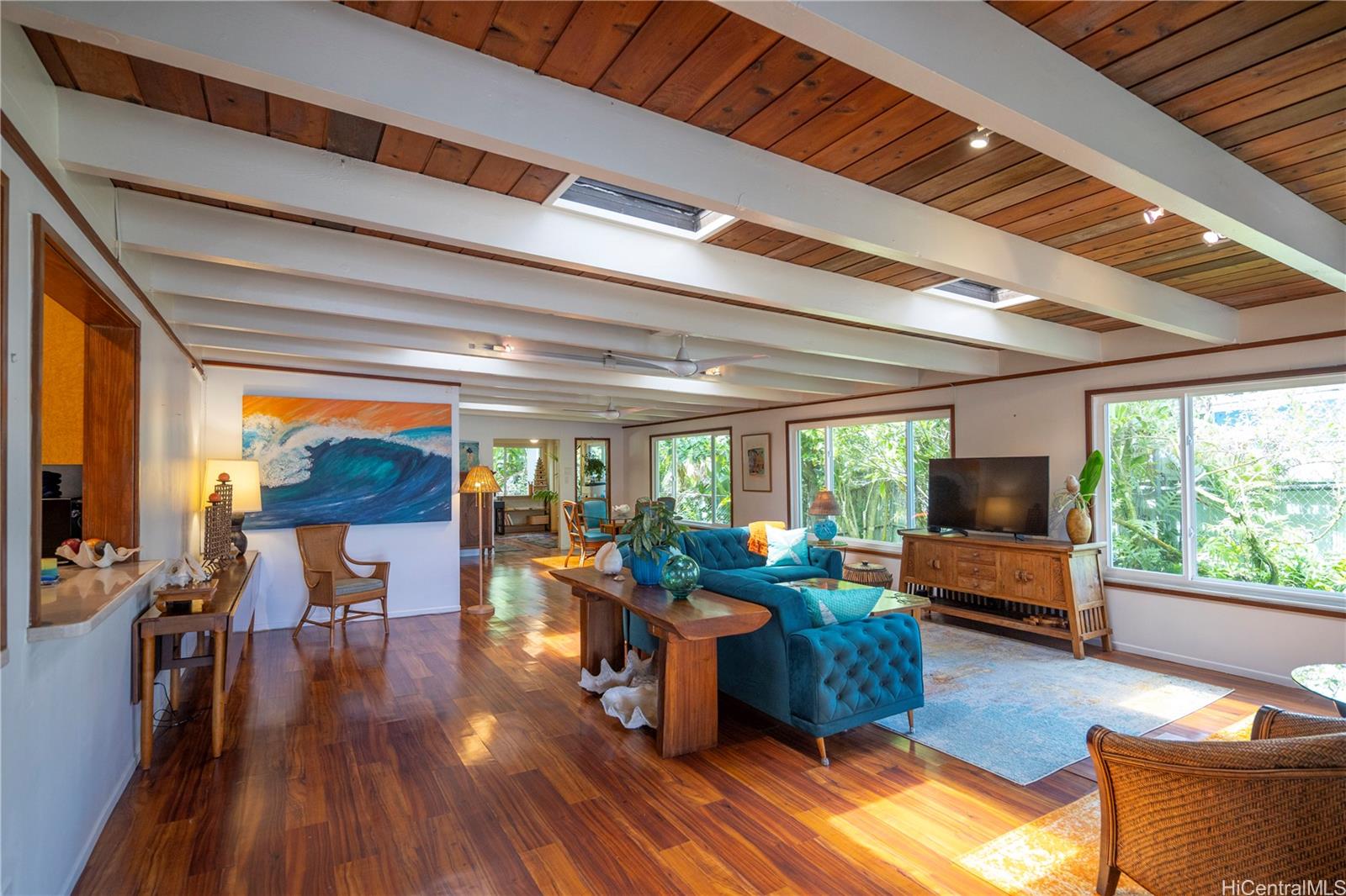 47-594  Hui Ulili Street Club View Estate, Kaneohe home - photo 2 of 25