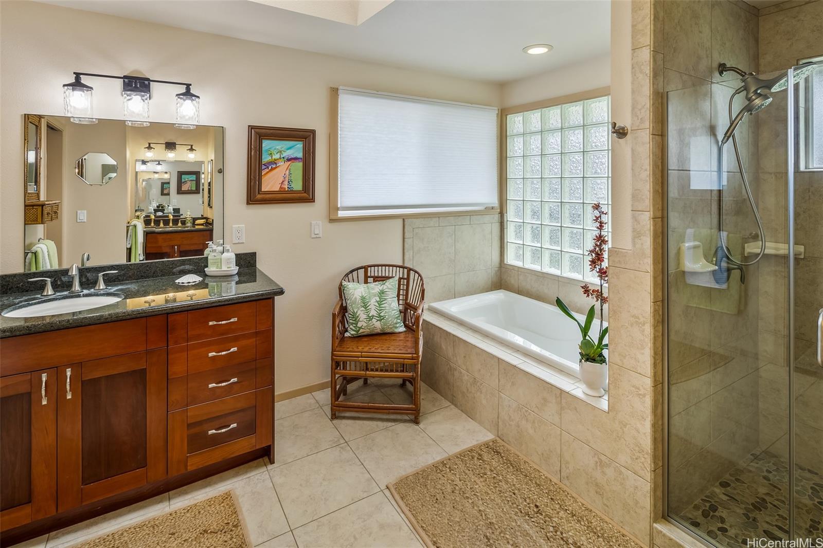 47-594  Hui Ulili Street Club View Estate, Kaneohe home - photo 17 of 25