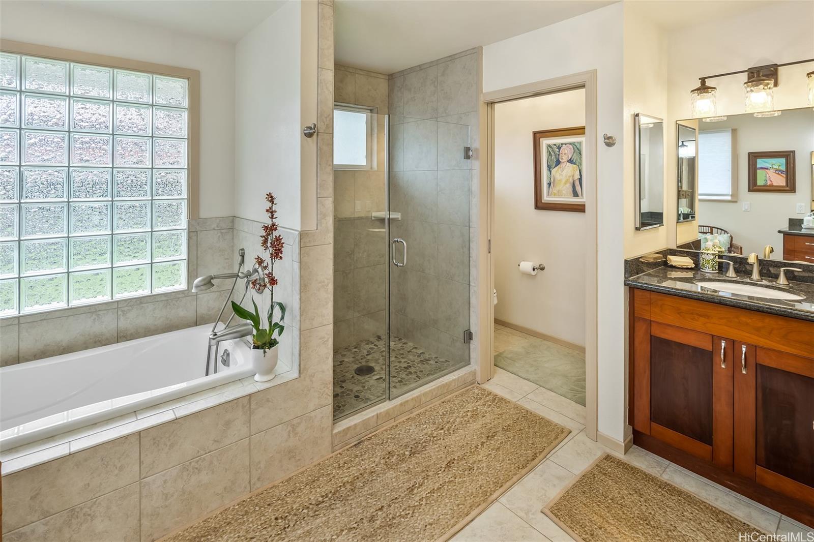 47-594  Hui Ulili Street Club View Estate, Kaneohe home - photo 18 of 25