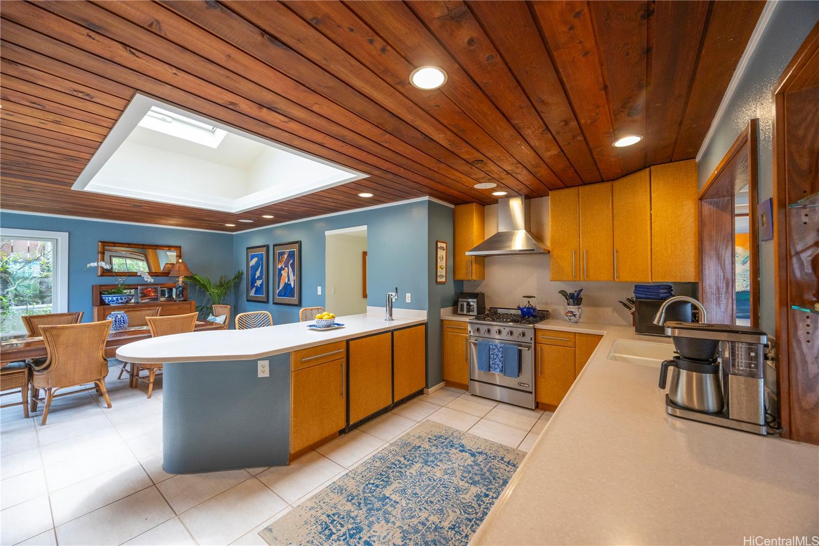 47-594  Hui Ulili Street Club View Estate, Kaneohe home - photo 5 of 25