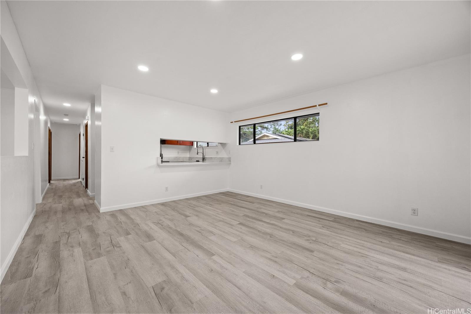 47-594  Maiapilo Way Woodridge, Kaneohe home - photo 3 of 15