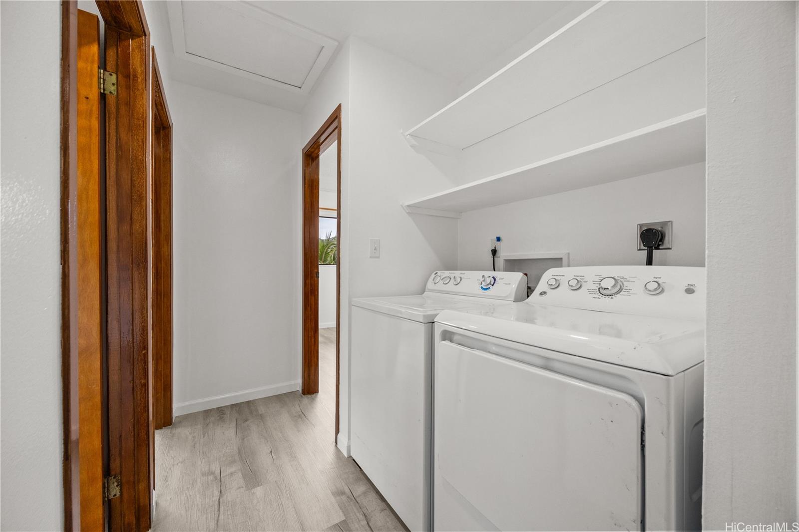 47-594  Maiapilo Way Woodridge, Kaneohe home - photo 8 of 15