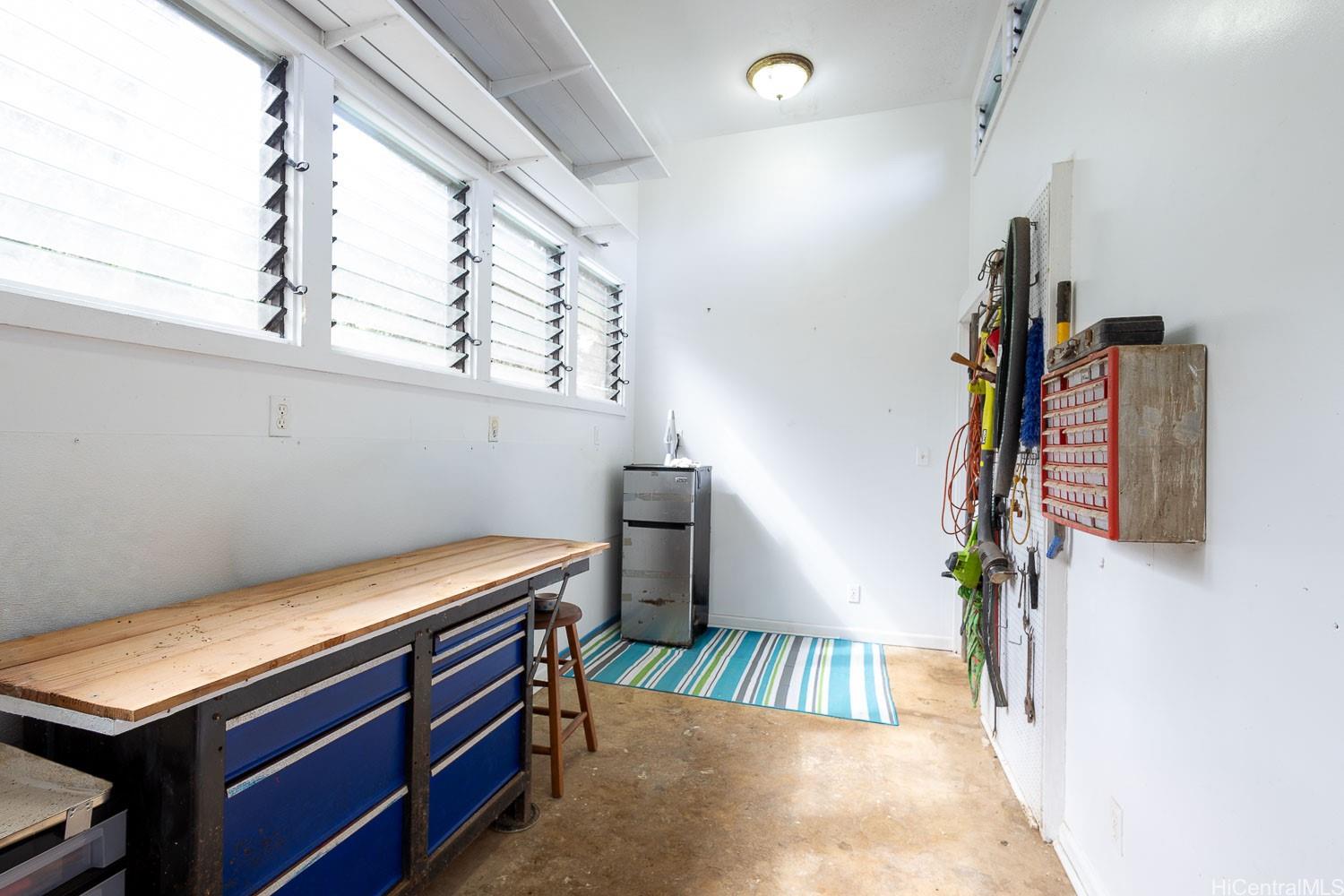 47-646  Melekula Road Ahuimanu Area, Kaneohe home - photo 10 of 24