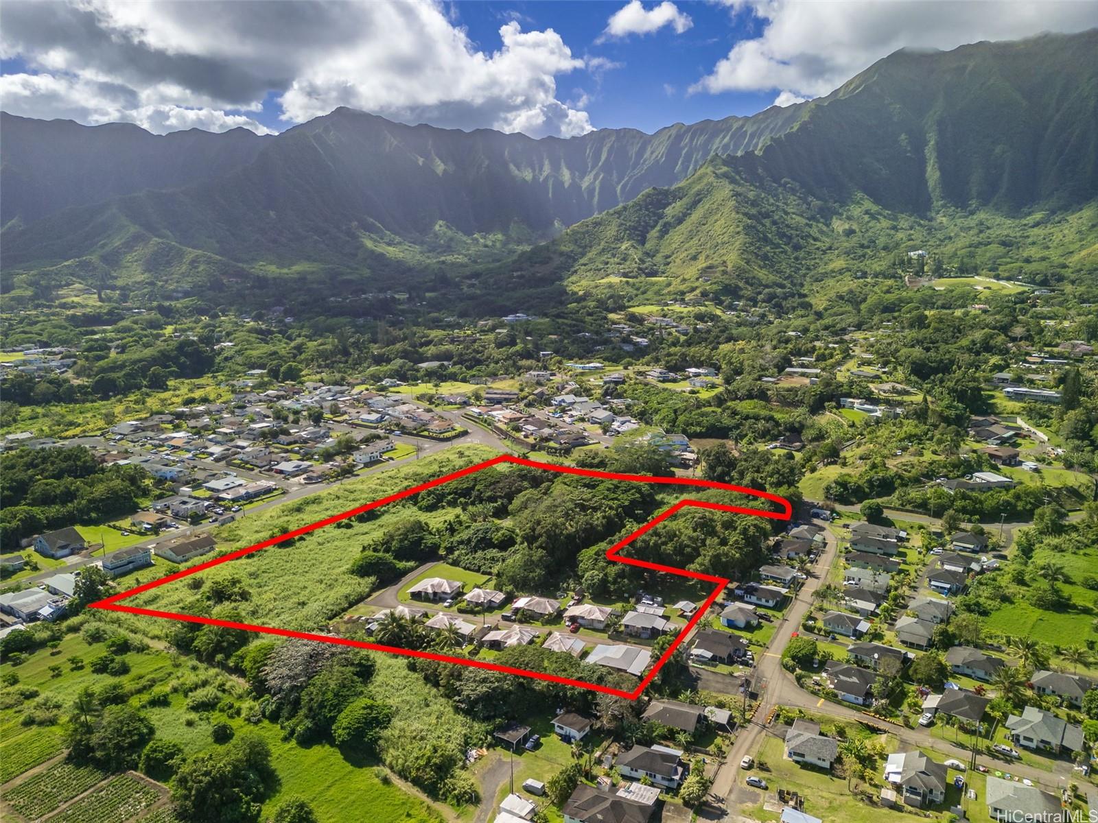 47-649  Lamaula Road Kaalaea, Kaneohe home - photo 4 of 17