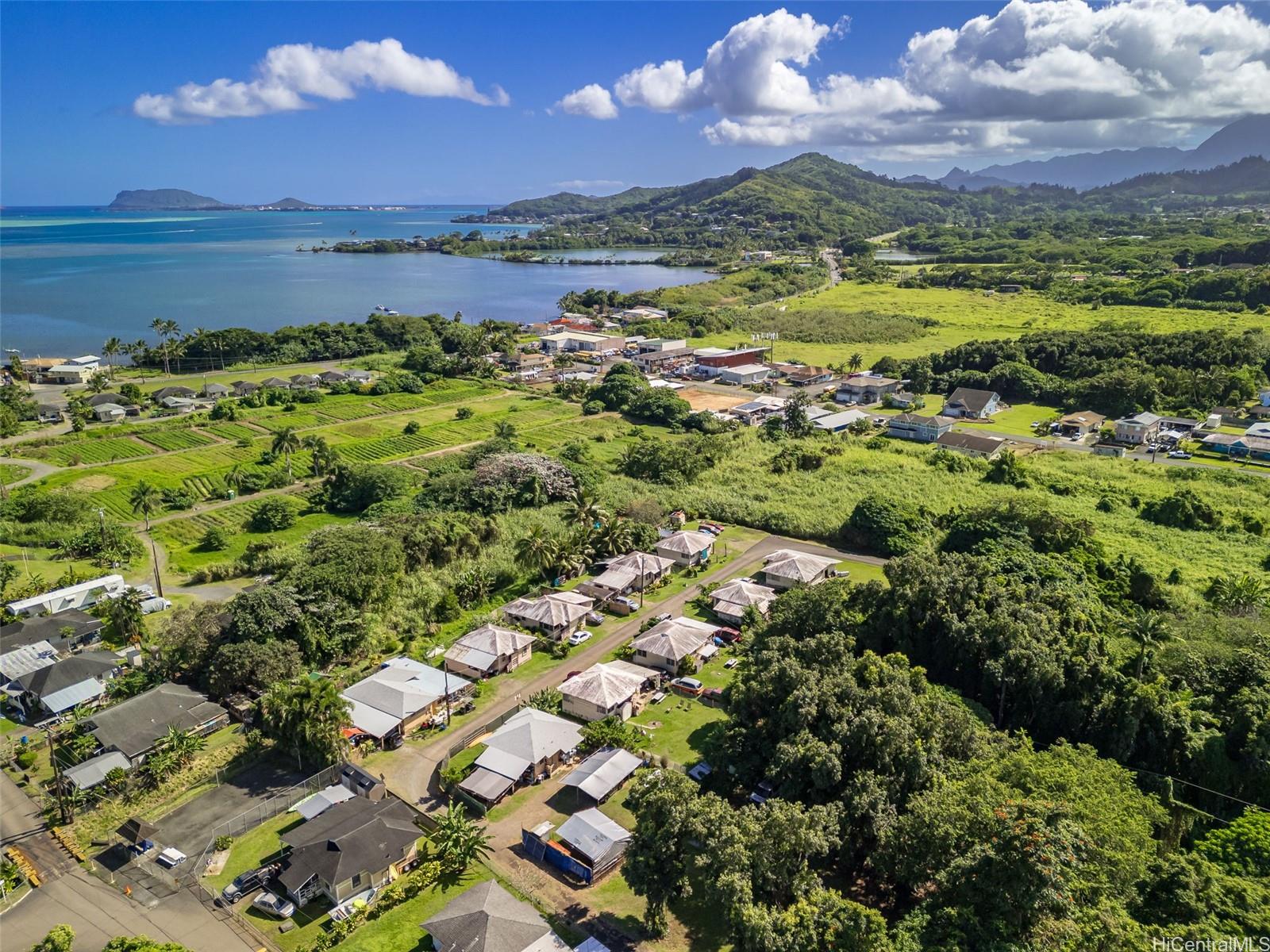 47-649  Lamaula Road Kaalaea, Kaneohe home - photo 6 of 17