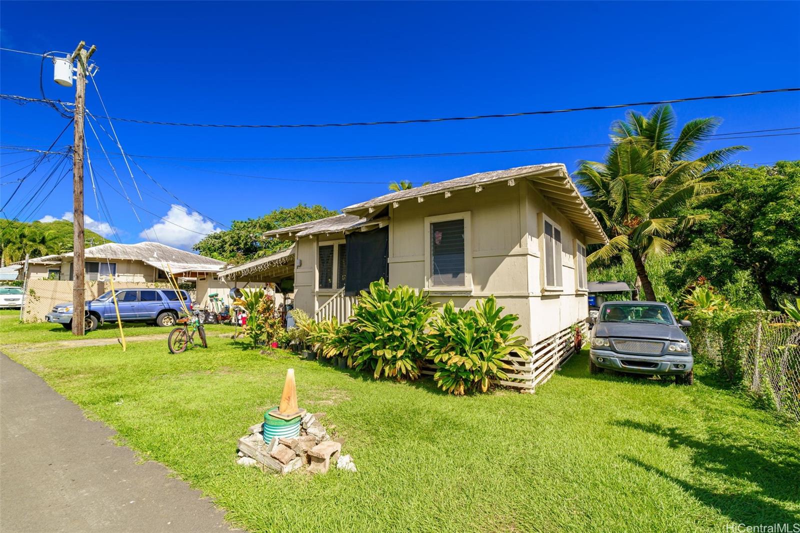 47-649  Lamaula Rd Kaalaea, Kaneohe home - photo 8 of 17