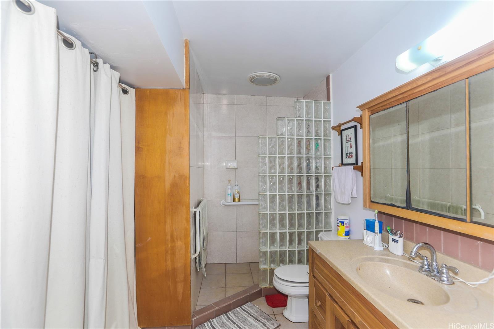 Clubview Gardens Homeowners Association townhouse # 7601, Kaneohe, Hawaii - photo 14 of 25