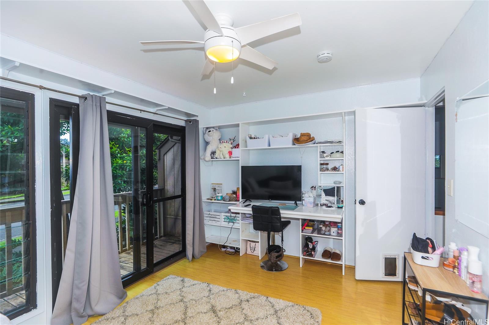 Clubview Gardens Homeowners Association townhouse # 7601, Kaneohe, Hawaii - photo 17 of 25