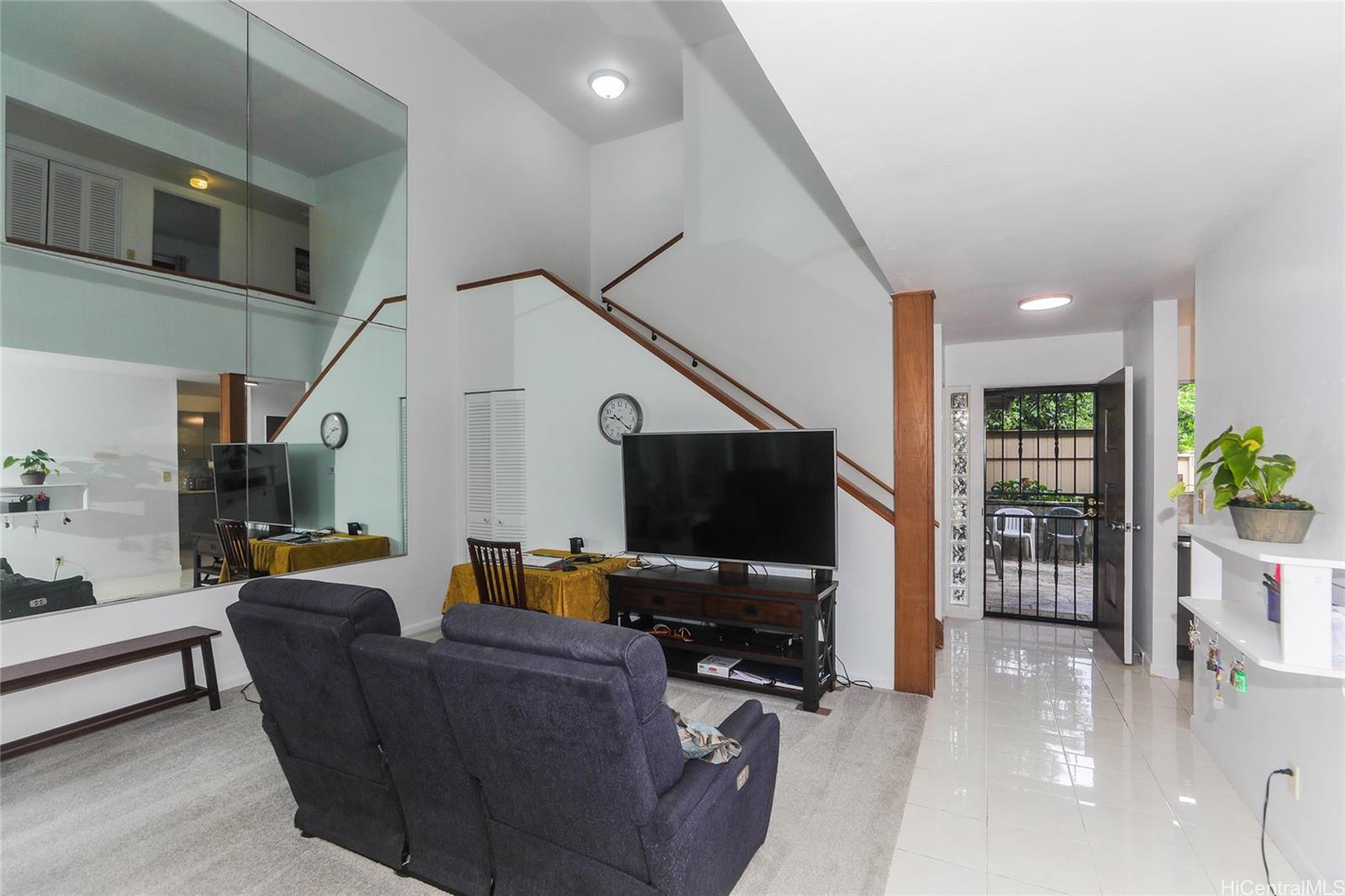 Clubview Gardens Homeowners Association townhouse # 7601, Kaneohe, Hawaii - photo 7 of 25