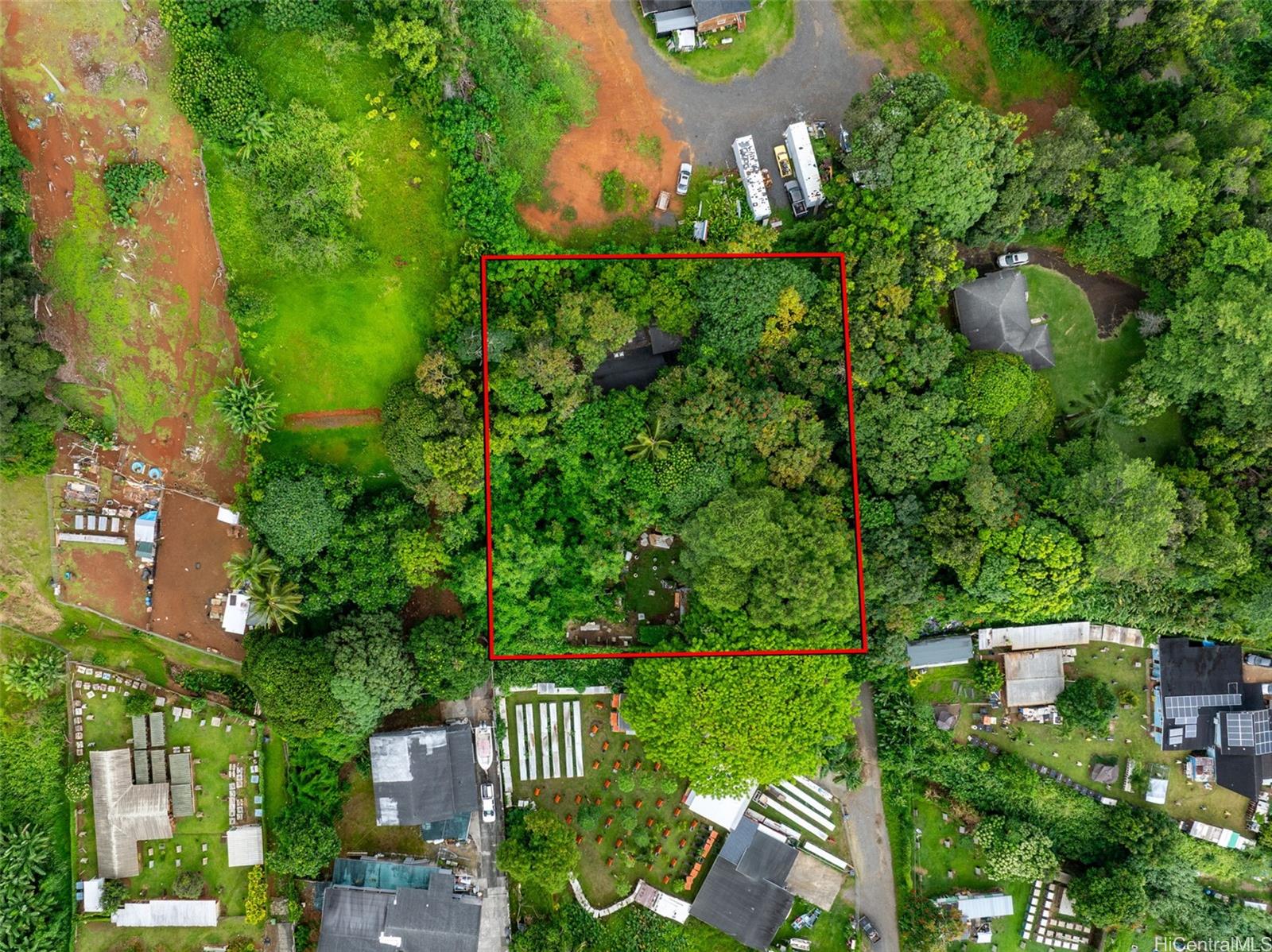 47-66  Okana Place Temple Valley, Kaneohe home - photo 3 of 11