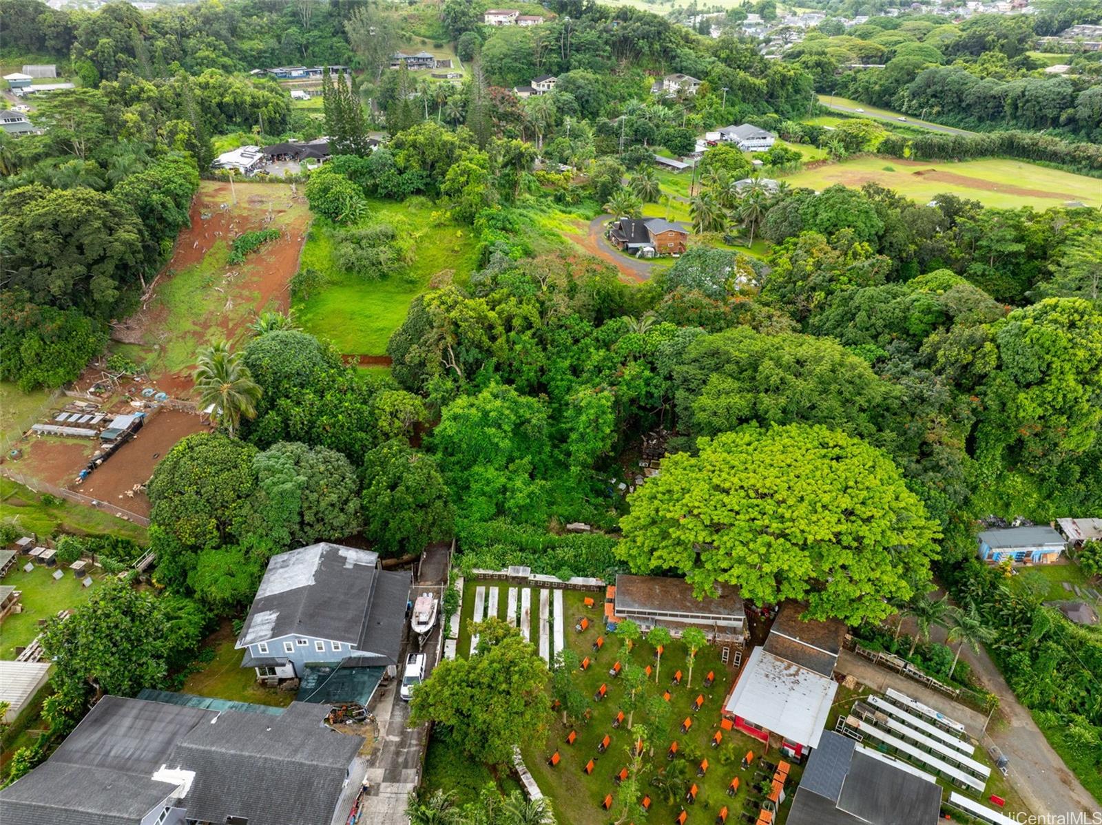 47-66  Okana Place Temple Valley, Kaneohe home - photo 6 of 11