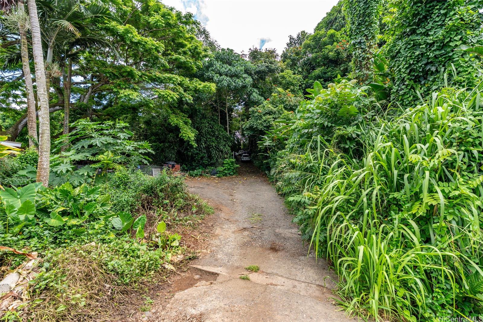 47-66  Okana Place Temple Valley, Kaneohe home - photo 10 of 11