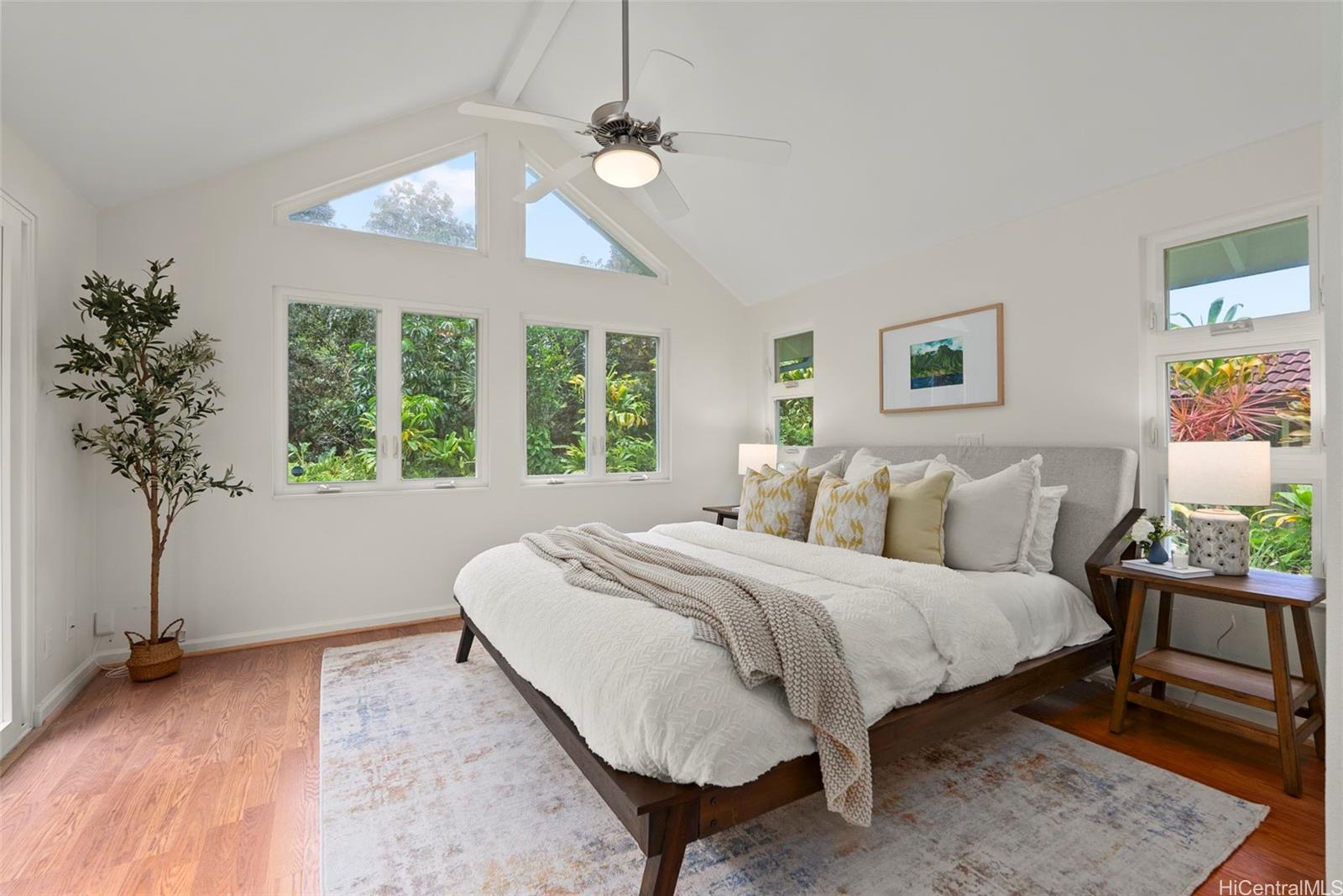 47-669  Nukupuu Street Ahuimanu Hills, Kaneohe home - photo 12 of 25