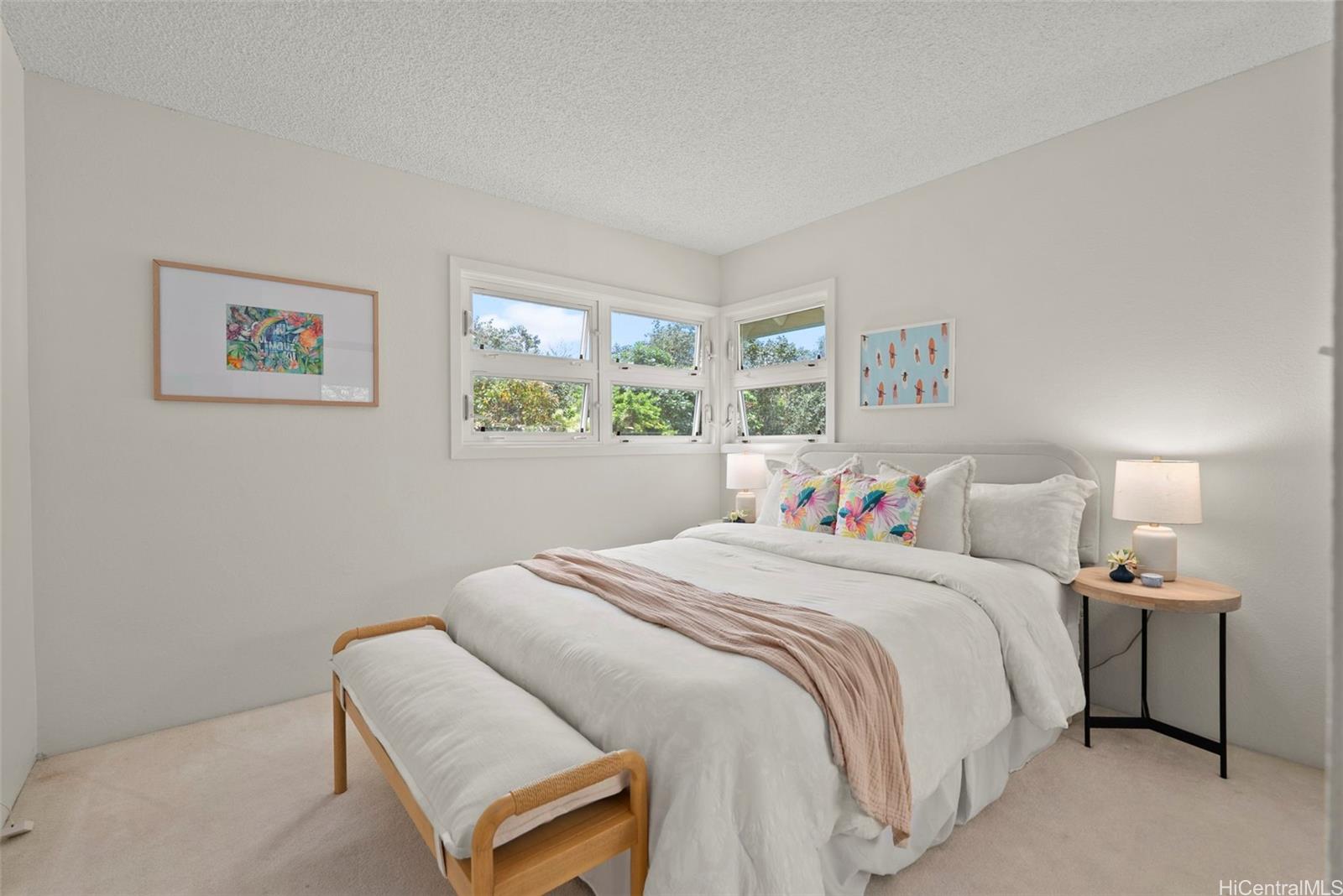 47-669  Nukupuu Street Ahuimanu Hills, Kaneohe home - photo 18 of 25