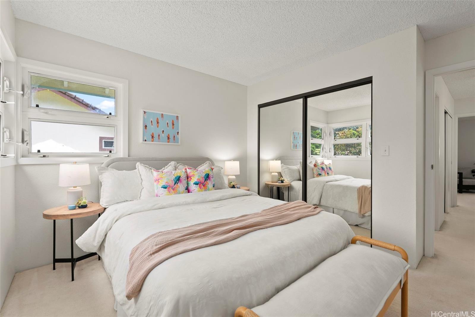 47-669  Nukupuu Street Ahuimanu Hills, Kaneohe home - photo 19 of 25