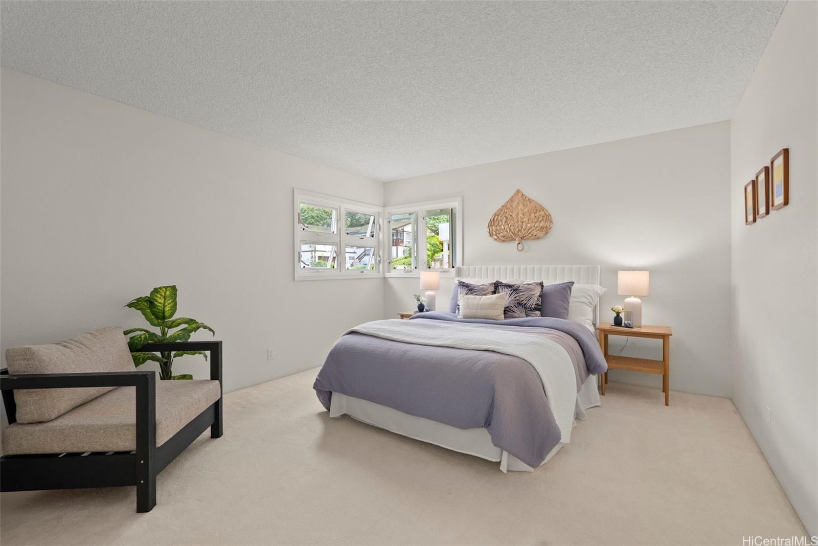 47-669  Nukupuu Street Ahuimanu Hills, Kaneohe home - photo 20 of 25