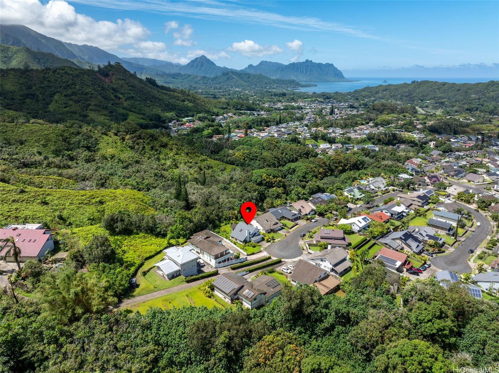47-669  Nukupuu Street Ahuimanu Hills, Kaneohe home - photo 24 of 25