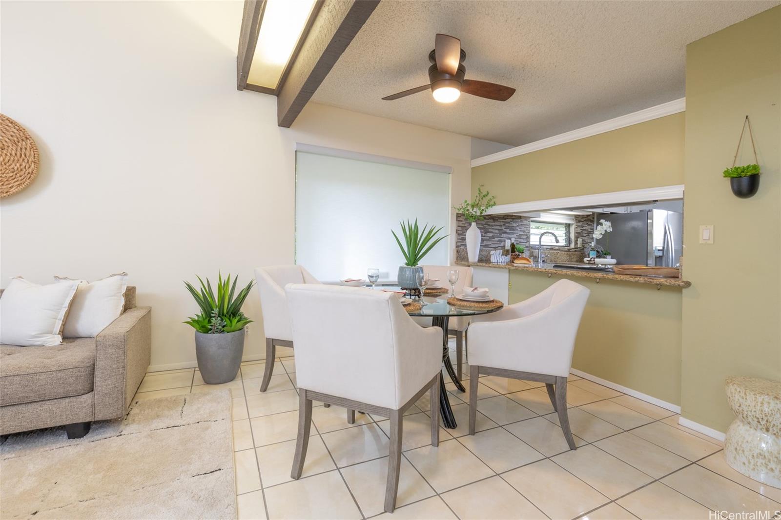 Club View Gardens 3 condo # 7106, Kaneohe, Hawaii - photo 3 of 20