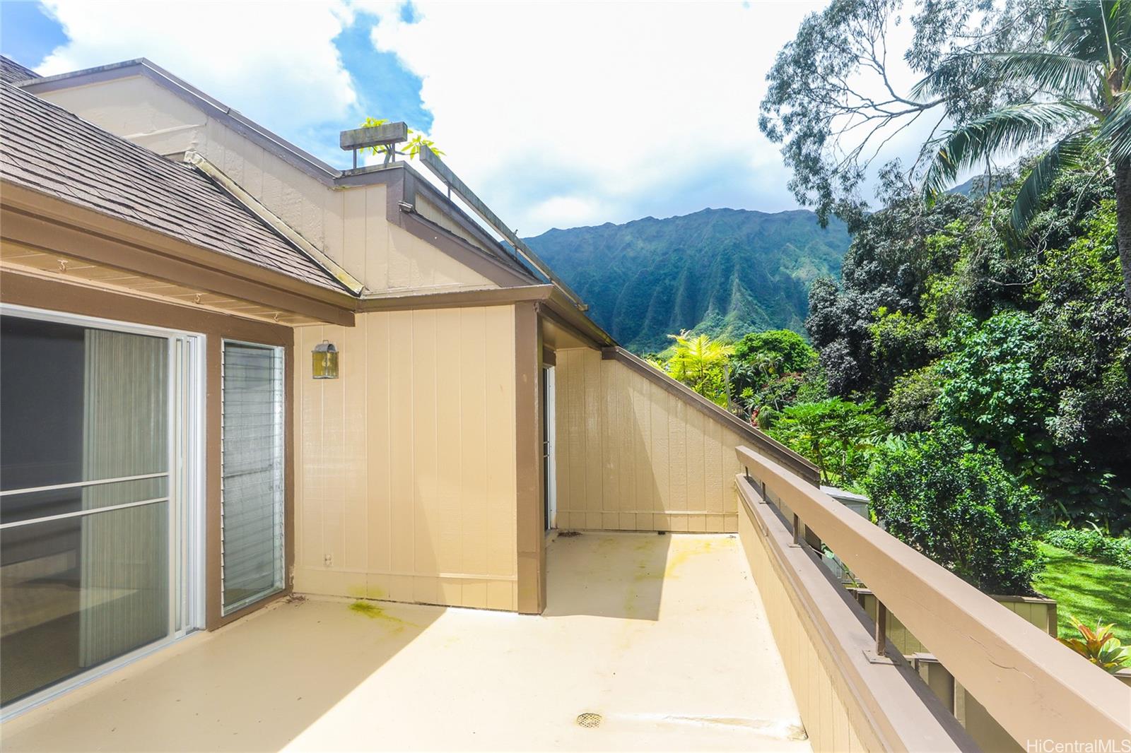 Club View Gardens 3 condo # 6707, Kaneohe, Hawaii - photo 8 of 23