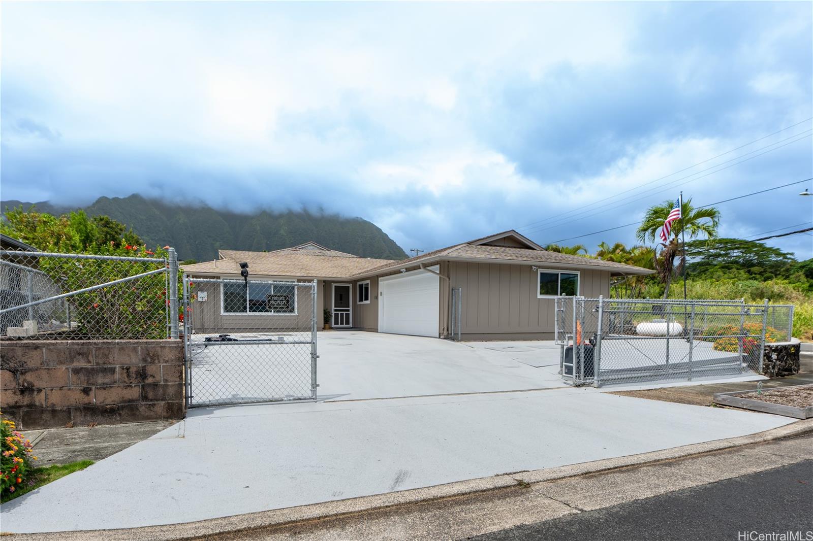 47-698  Wailehua Place Kaalaea, Kaneohe home - photo 24 of 25