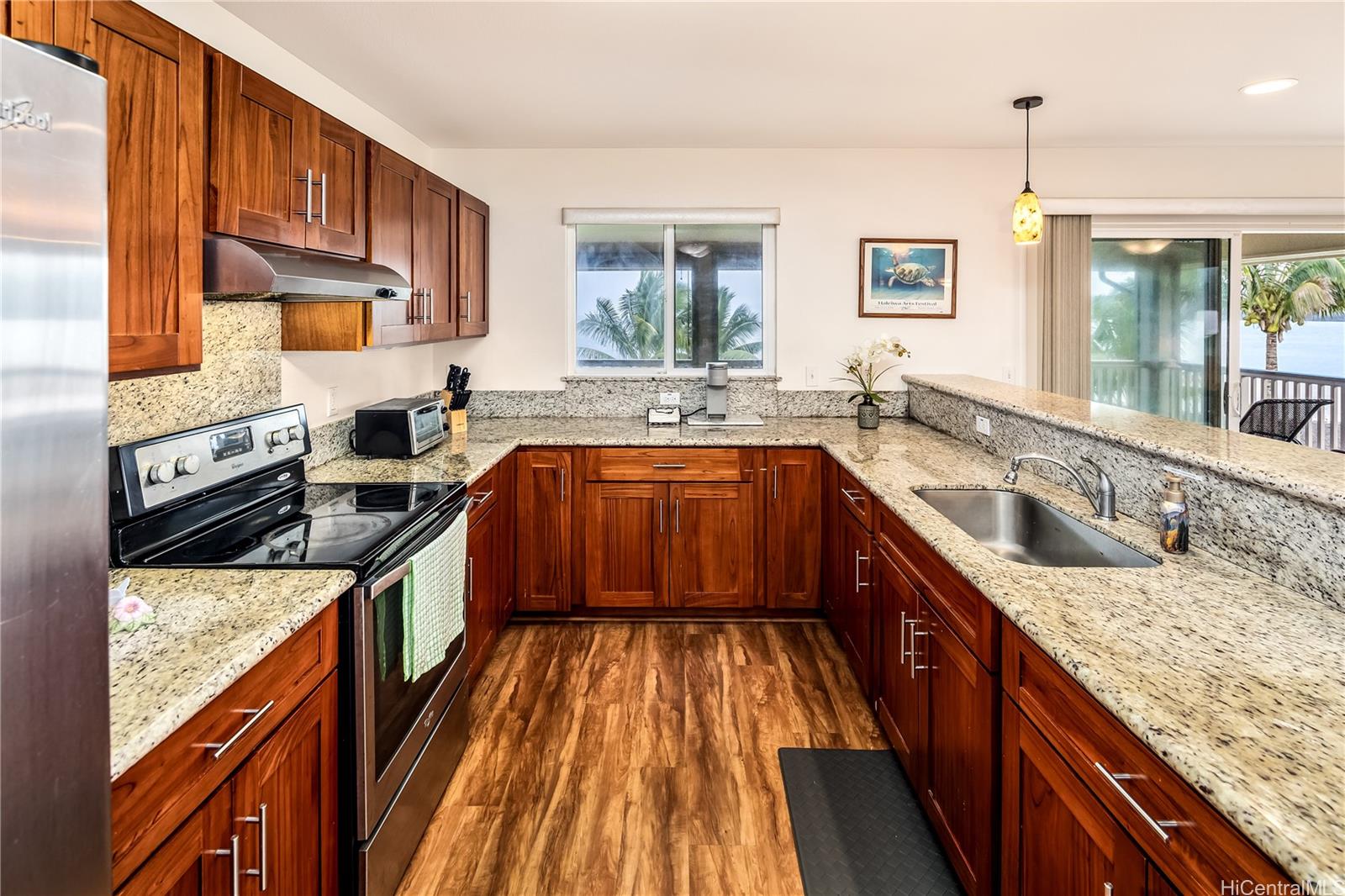 47-711  Kamehameha Hwy Kaalaea, Kaneohe home - photo 5 of 25