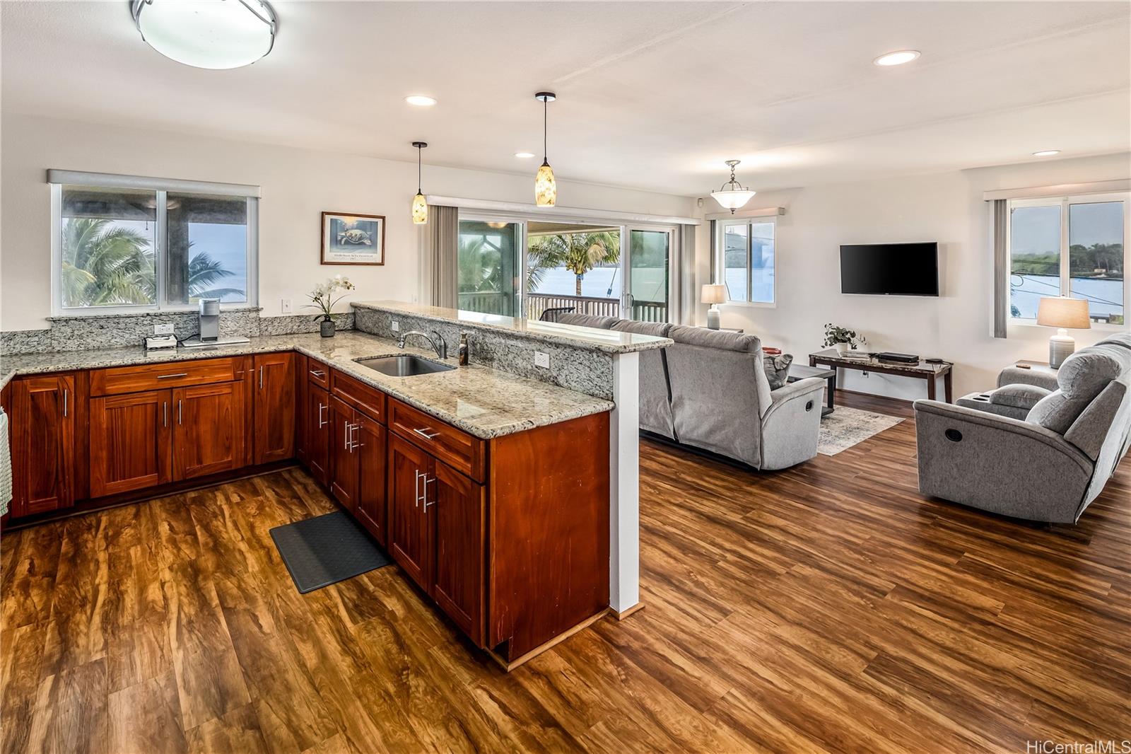 47-711  Kamehameha Hwy Kaalaea, Kaneohe home - photo 7 of 25