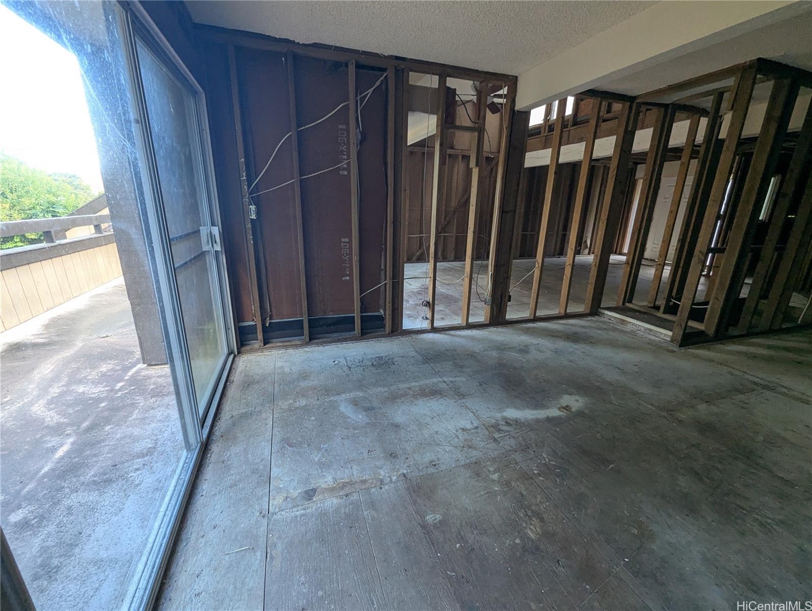 Club View Gardens II townhouse # 181807, Kaneohe, Hawaii - photo 8 of 18