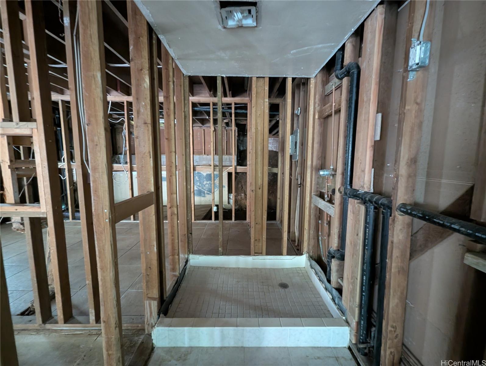 Club View Gardens II townhouse # 181807, Kaneohe, Hawaii - photo 10 of 18