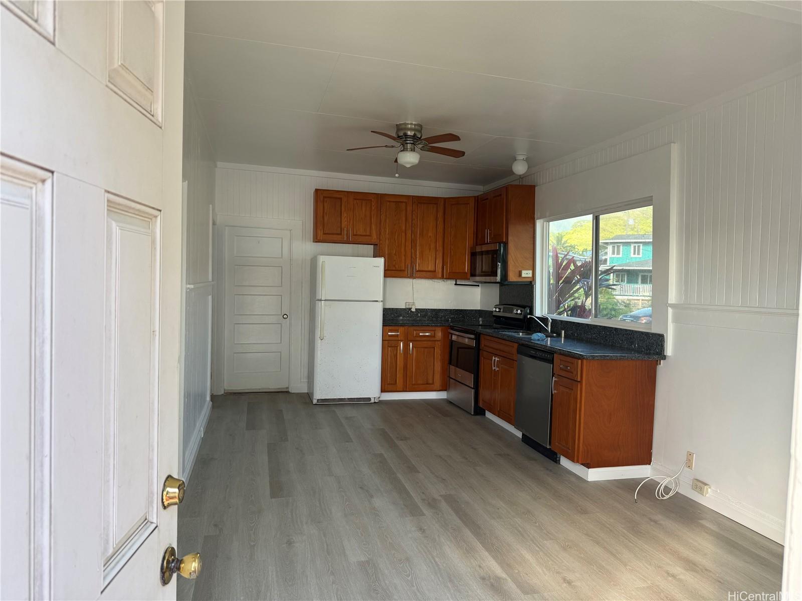 47-719 Kamehameha Hwy Kaneohe - Rental - photo 4 of 9