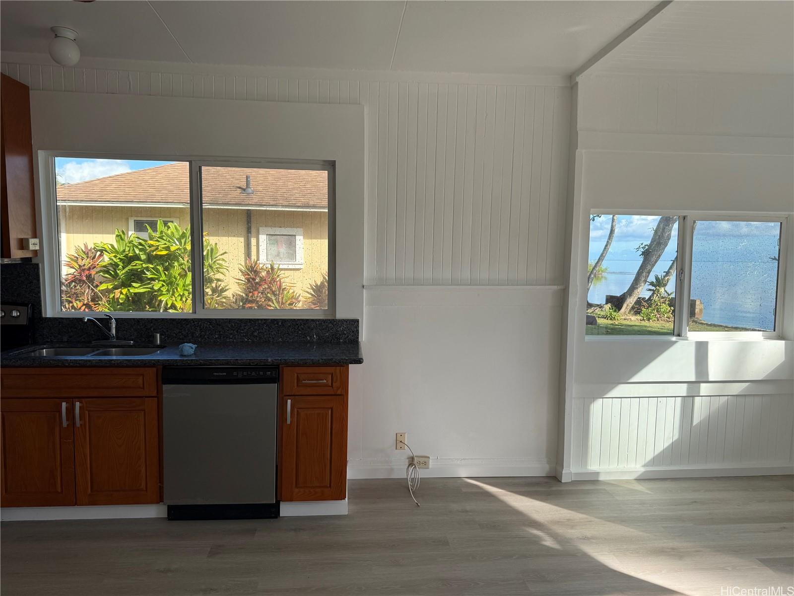 47-719 Kamehameha Hwy Kaneohe - Rental - photo 6 of 9