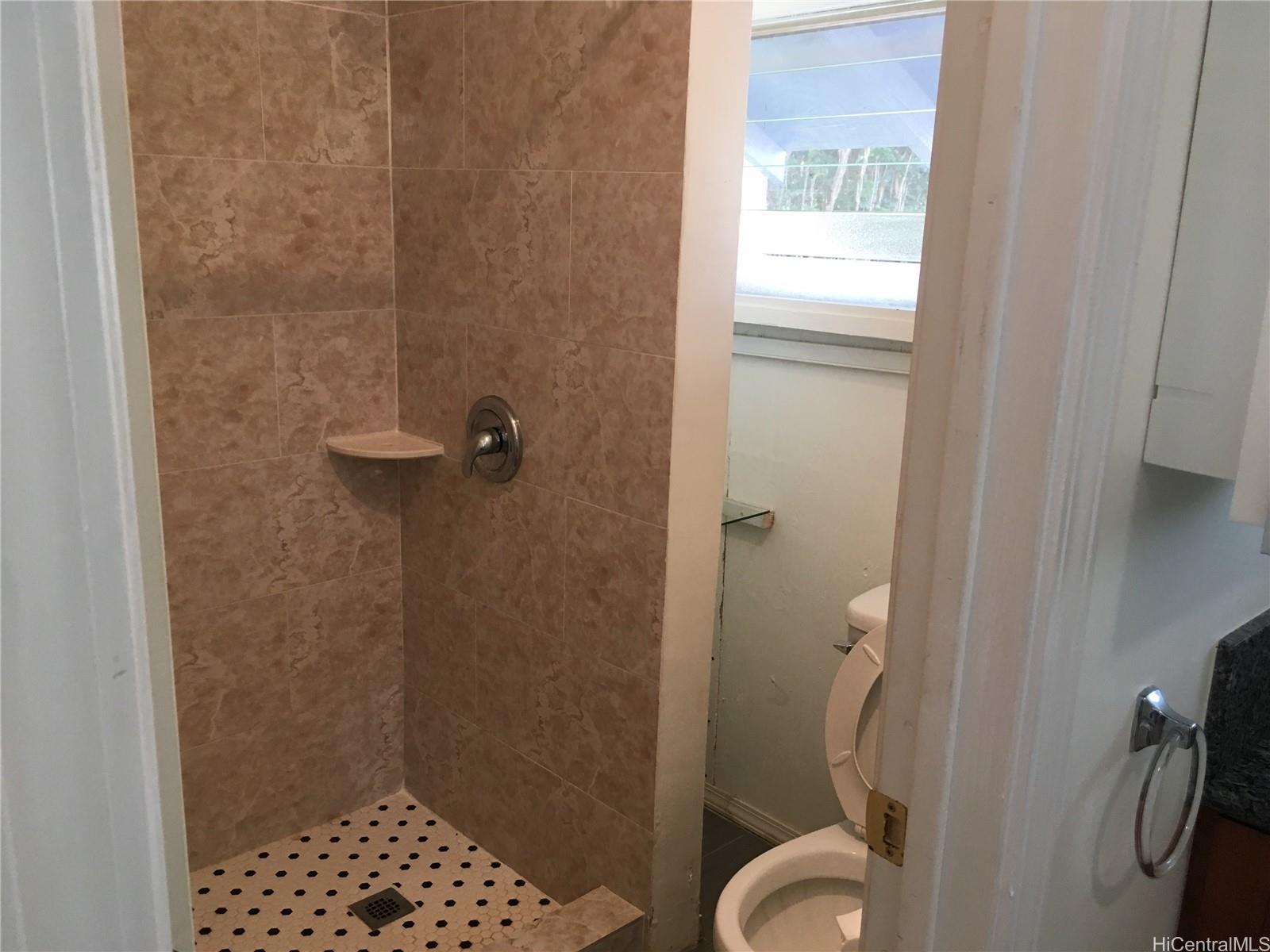 47-719 Kamehameha Hwy Kaneohe - Rental - photo 5 of 6