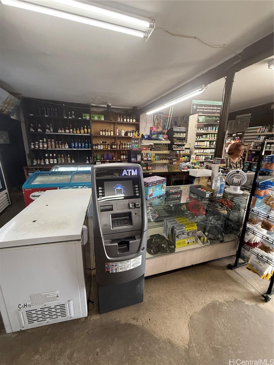 47-723 Kamehameha Hwy Kaneohe Oahu commercial real estate photo23 of 25