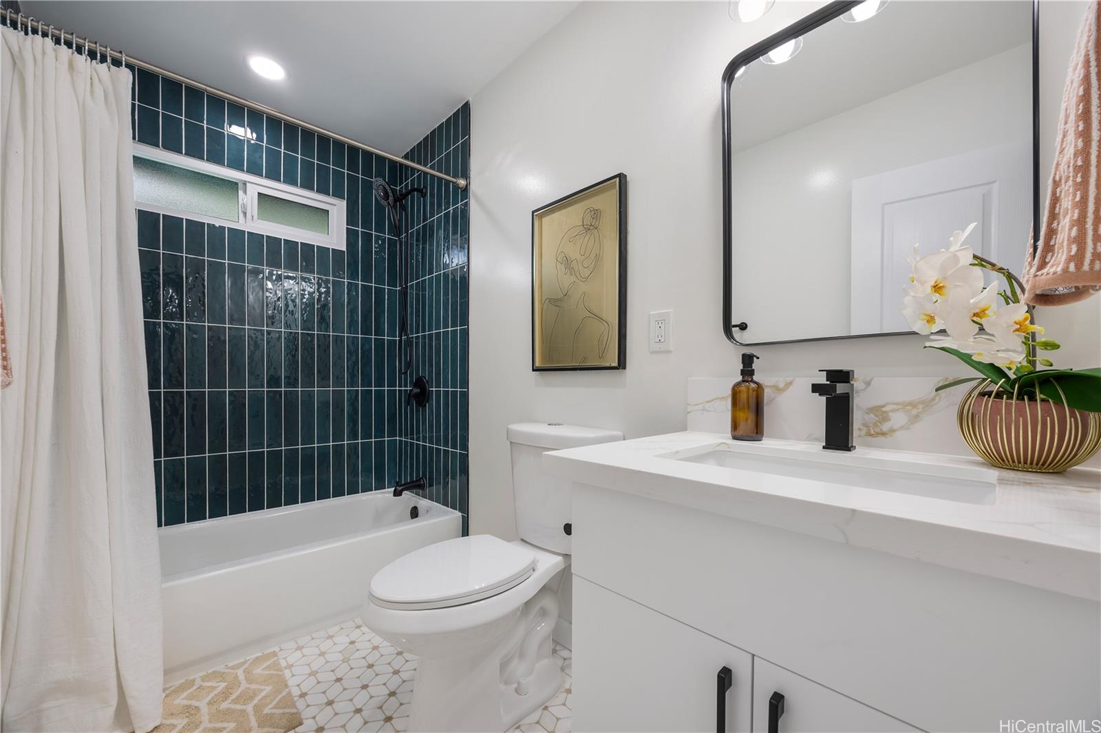 47-733  Kamehameha Hwy Kaalaea, Kaneohe home - photo 6 of 15