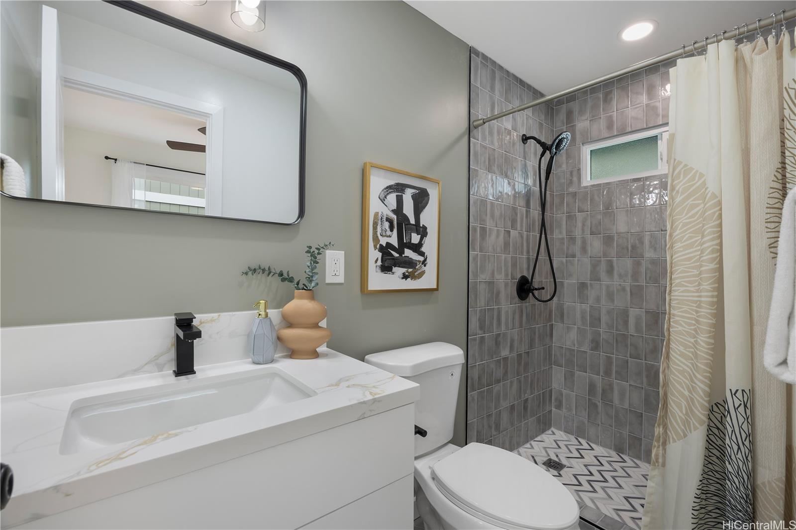 47-733  Kamehameha Hwy Kaalaea, Kaneohe home - photo 10 of 15