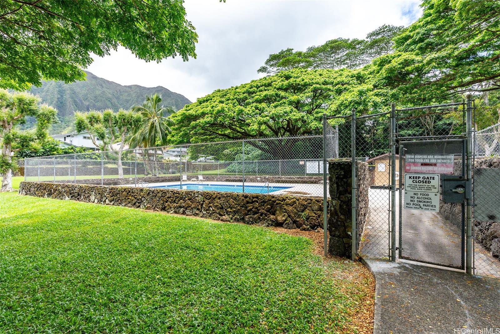 Club View Gardens Clubhouse townhouse # 2-201, Kaneohe, Hawaii - photo 23 of 24