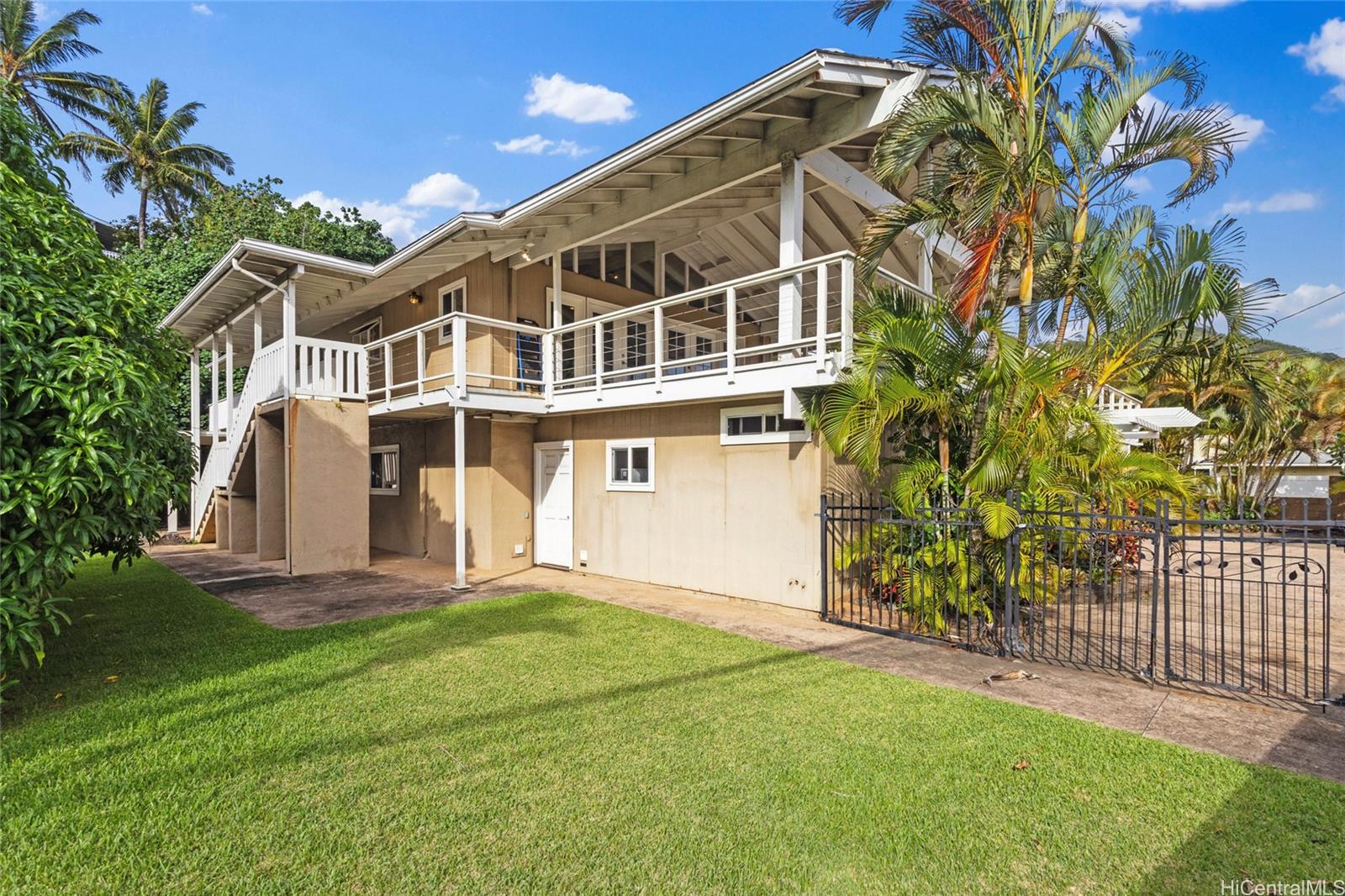 47-754  Kamehameha Hwy Kaalaea, Kaneohe home - photo 3 of 25