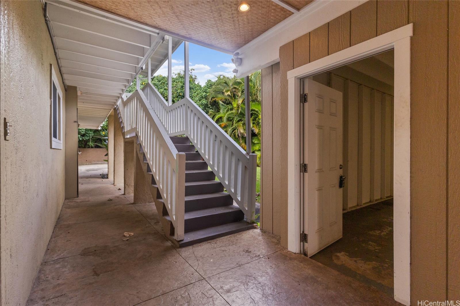 47-754  Kamehameha Hwy Kaalaea, Kaneohe home - photo 6 of 25