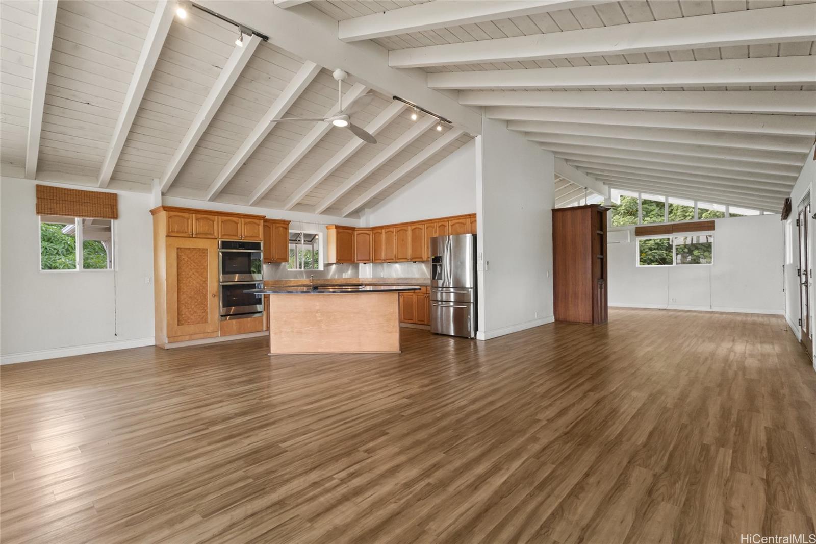 47-754  Kamehameha Hwy Kaalaea, Kaneohe home - photo 8 of 25